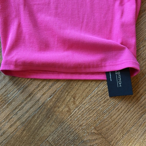 Pink turtleneck size small new with tags. - Picture 5 of 6